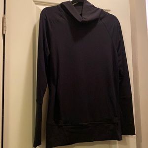 Lululemon Everywhere pullover